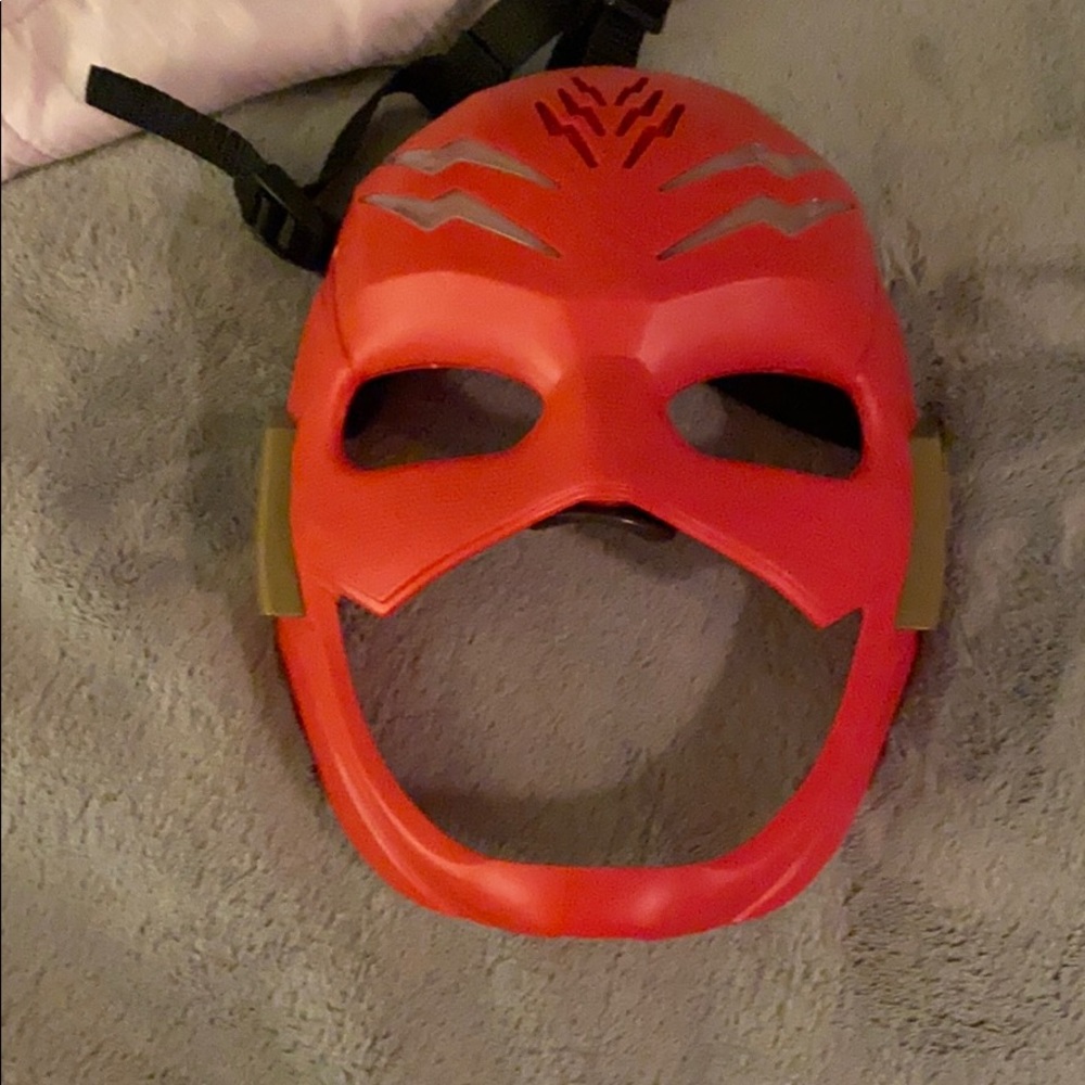 Flash talking mask